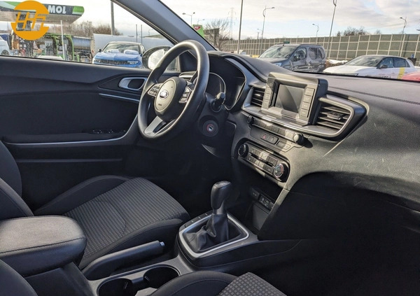 Kia Ceed cena 54900 przebieg: 101107, rok produkcji 2019 z Konstancin-Jeziorna małe 37